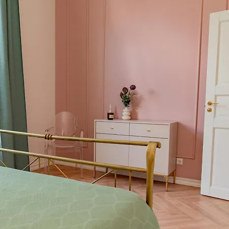Kodu Apartment *